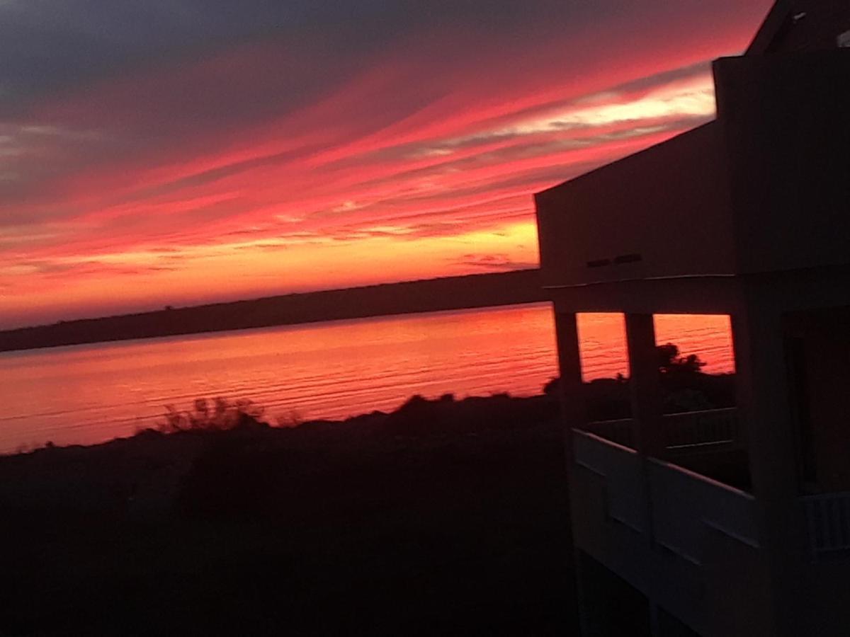 New Kosljun Apartment Short Walk To Beach Екстер'єр фото